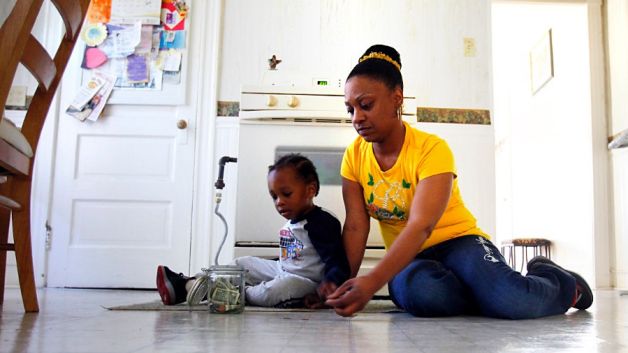 Dear Dorothy: Can I Find Love As A Single Mother? single black mom