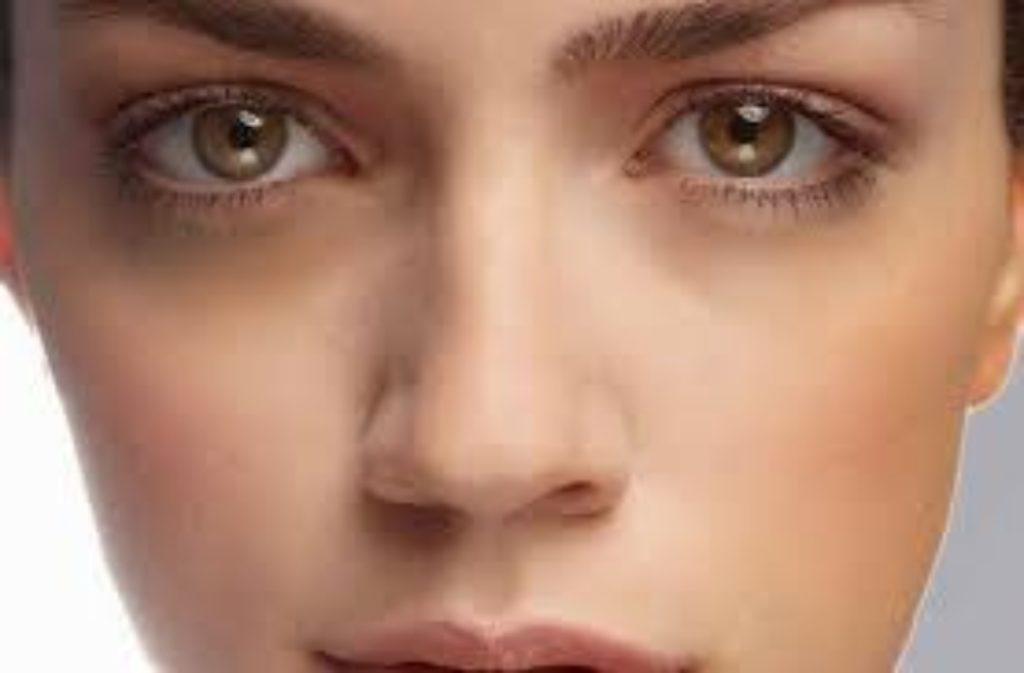 5 tips to get rid of eye bags